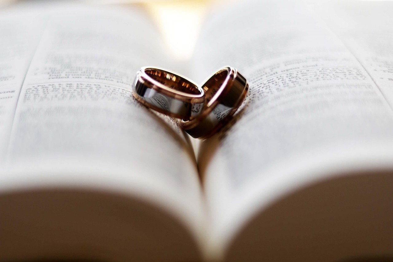 Caught Between Doubt and Discovery Why Hiring a Matrimonial Private Investigator in Singapore Matters
